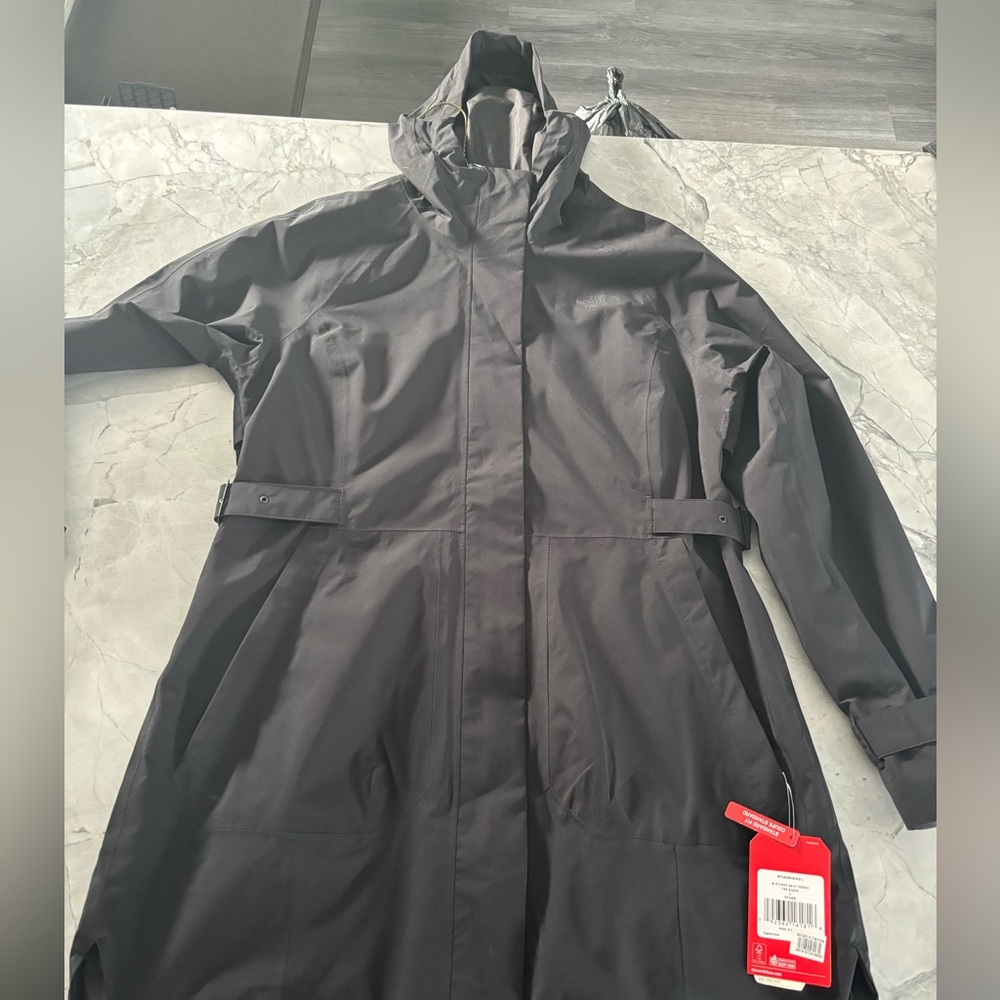 The North Face W CTYBRZ Rain Trench Jacket Black Hooded Belted Women’s Size L